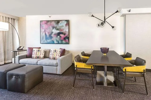 Sonesta Denver Downtown Hotel