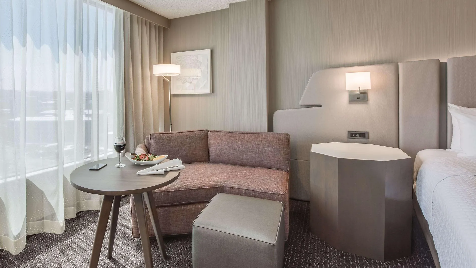 Hotel Sonesta Denver Downtown
